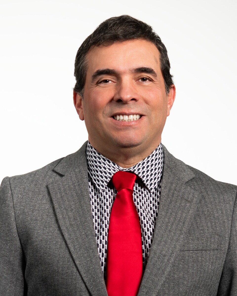 Retrato profesional de Antonio Dugarte
